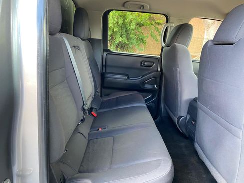 Used 2022 Nissan Frontier S w/ Technology Package AWD/4WD image 45