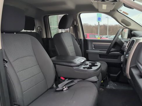 Used 2019 RAM 1500 Classic Warlock image 13