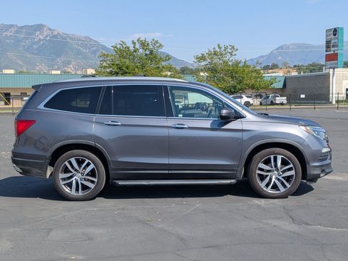 Used 2016 Honda Pilot Elite image 2