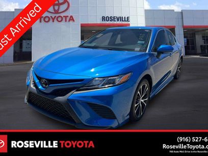 Used 2019 Toyota Camry SE w/ Convenience Package
