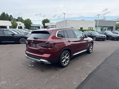 Used 2024 BMW X3 xDrive30i w/ Premium Package AWD/4WD image 5