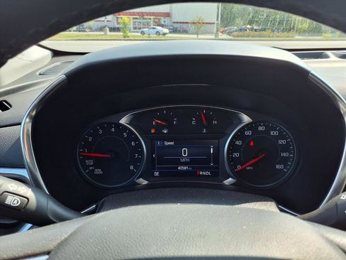 Used 2024 Chevrolet Equinox LT image 33