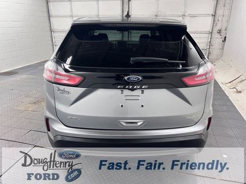 Used 2023 Ford Edge SEL image 7