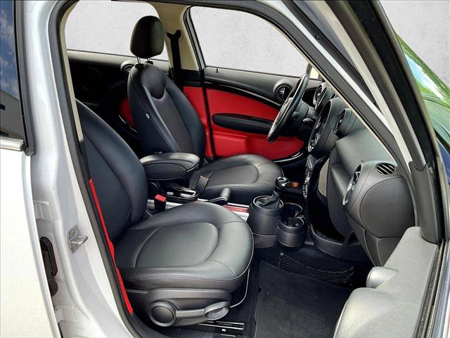Used 2014 MINI Cooper Countryman FWD image 9