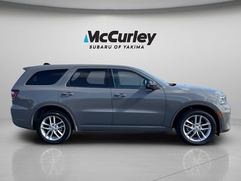 Used 2025 Dodge Durango GT AWD/4WD image 7