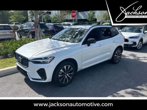 Used 2024 Volvo XC60 B5 Core w/ Protection Package Premier AWD/4WD image 1