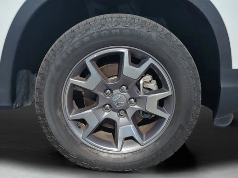 Used 2023 Honda Passport TrailSport image 9