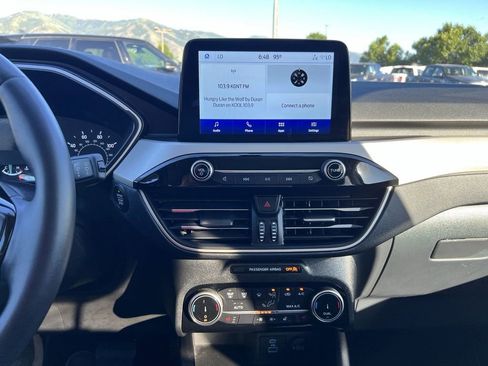 Used 2022 Ford Escape SEL image 22