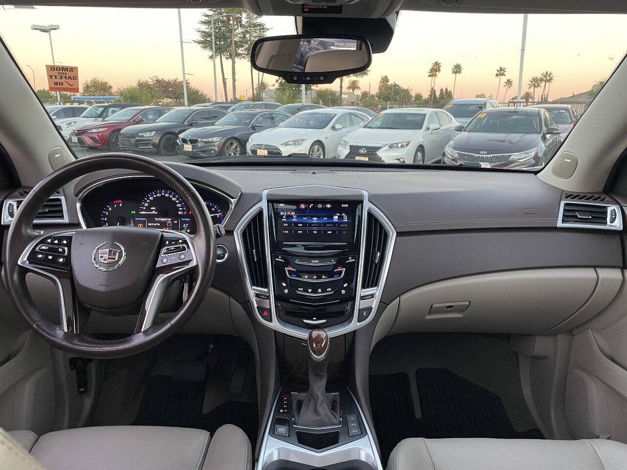 Used 2013 Cadillac SRX Premium AWD/4WD image 9