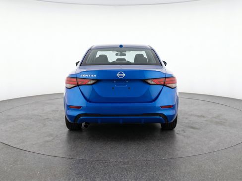 Used 2025 Nissan Sentra SV FWD image 7