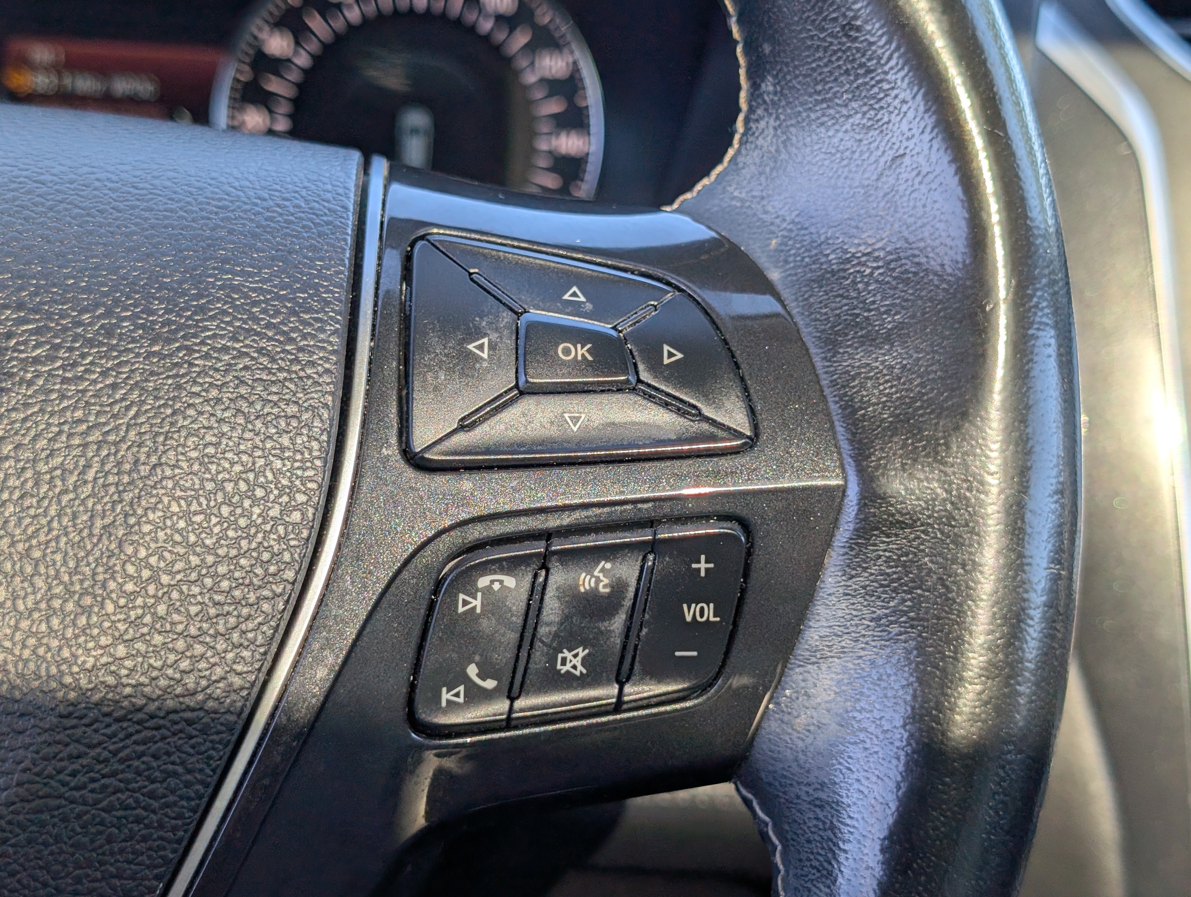 Certified 2017 Ford Explorer Platinum AWD/4WD image 31