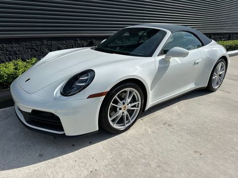 Certified 2026 Porsche 911 Carrera RWD image 7