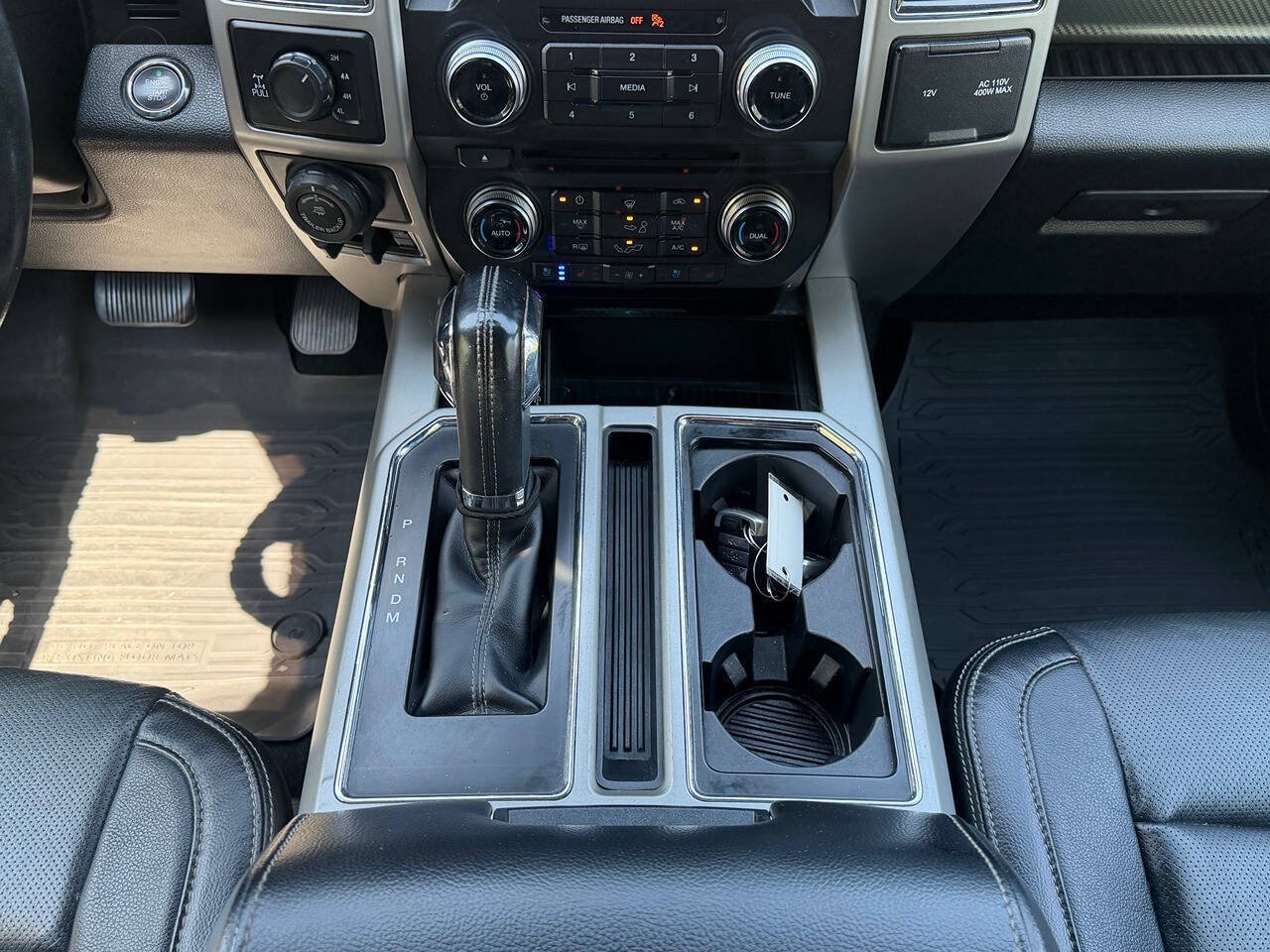 Used 2018 Ford F150 Lariat w/ Equipment Group 502A Luxury AWD/4WD image 17