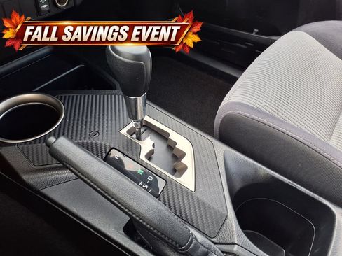 Used 2013 Toyota RAV4 XLE FWD image 20