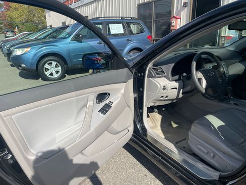 Used 2009 Toyota Camry Hybrid image 10