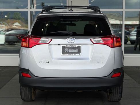 Used 2014 Toyota RAV4 XLE FWD image 12