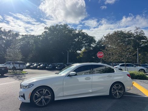 Used 2020 BMW 330i Sedan w/ Convenience Package image 14