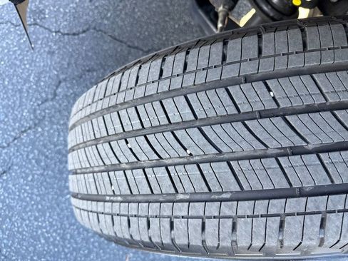 Used 2024 Toyota Tacoma TRD Sport image 14