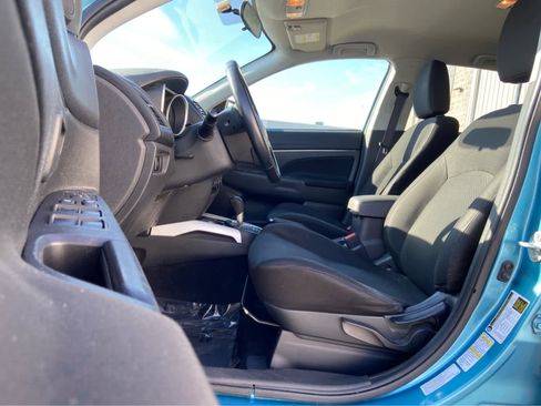 Used 2014 Mitsubishi Outlander Sport ES image 12