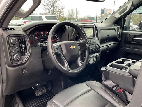 Used 2024 Chevrolet Silverado 3500 W/T w/ WT Convenience Package image 5