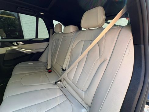 Used 2019 BMW X5 xDrive50i w/ M Sport Package AWD/4WD image 23