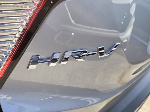 Used 2022 Honda HR-V Sport image 11