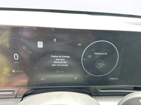Certified 2024 Hyundai Kona SEL w/ Convenience Package FWD image 16