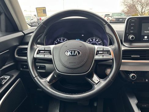 Used 2021 Kia Telluride LX image 24