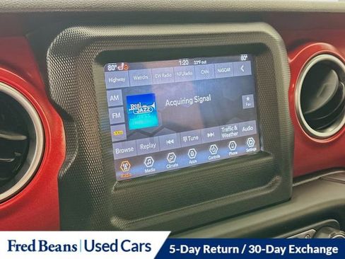 Used 2020 Jeep Wrangler Rubicon w/ Steel Bumper Group image 15