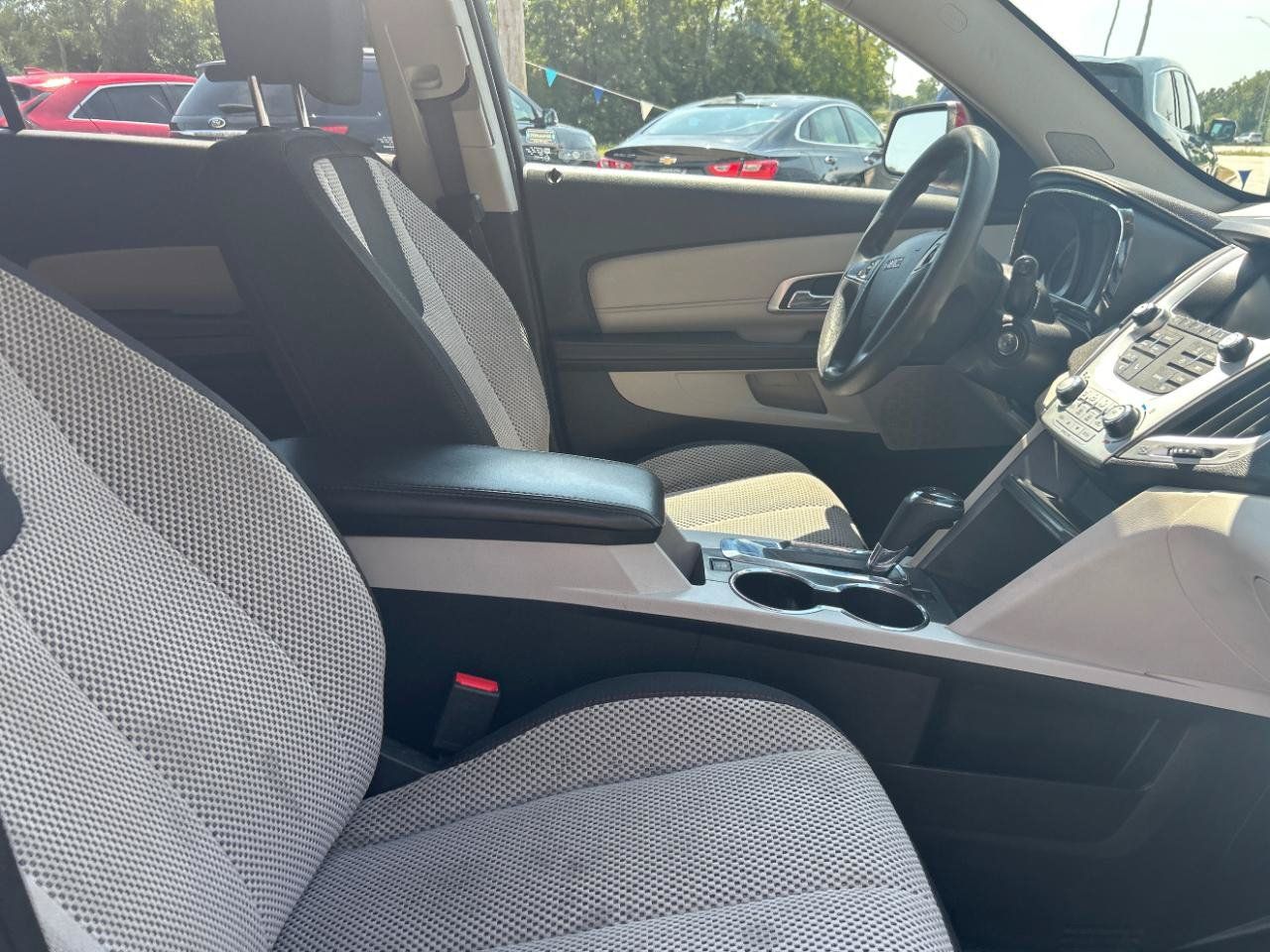 Used 2017 GMC Terrain SLE AWD/4WD image 22