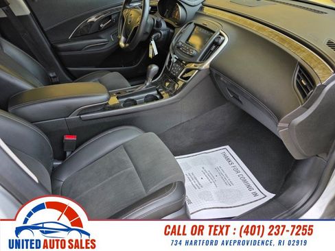 Used 2014 Buick LaCrosse FWD image 13
