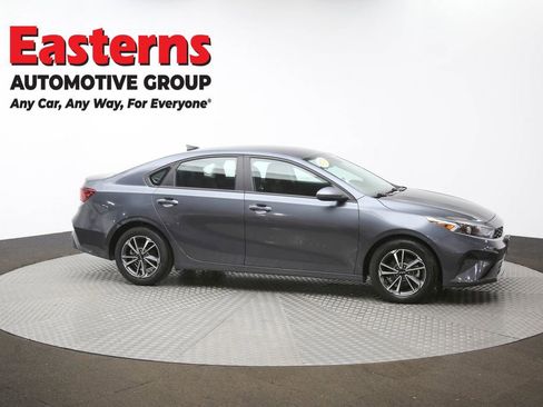 Used 2023 Kia Forte LXS image 47