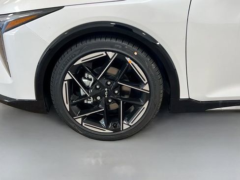 New 2026 Kia K4 GT-Line w/ GT-Line Sunroof Package image 30