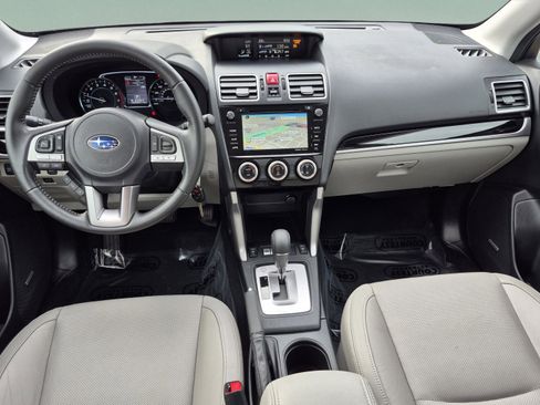 Used 2018 Subaru Forester 2.5i Limited AWD/4WD image 11