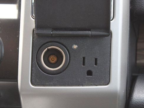 Used 2018 Ford F150 Lariat w/ Equipment Group 501A Mid AWD/4WD image 30