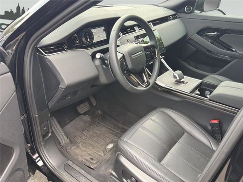 Used 2024 Land Rover Range Rover Evoque S AWD/4WD image 10