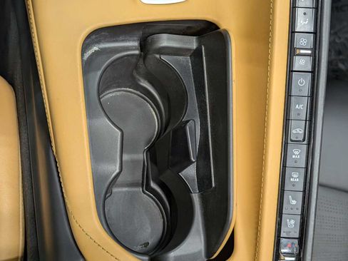 Used 2022 Chevrolet Corvette Stingray Premium Conv w/ Battery Protection Package RWD image 21