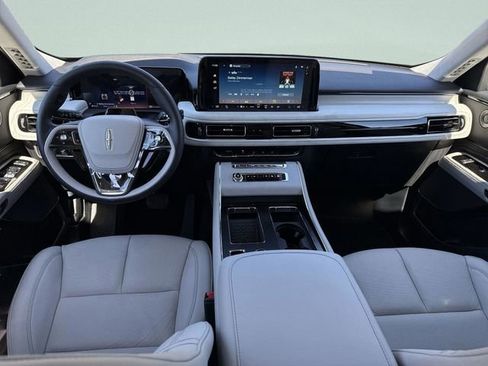 New 2026 Lincoln Aviator Reserve image 23