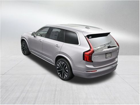 New 2026 Volvo XC90 T8 Ultra AWD/4WD image 16