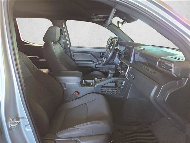 Used 2025 Toyota Tacoma SR RWD image 18