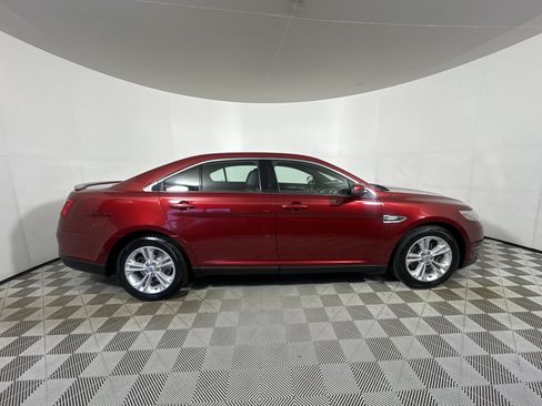 Used 2013 Ford Taurus SEL FWD image 8