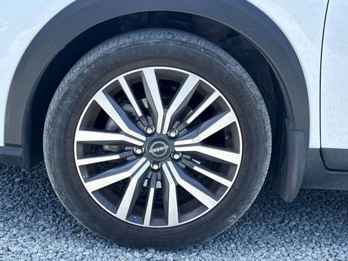 Used 2023 Nissan Kicks SV FWD image 12