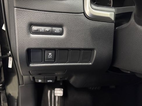 Used 2018 Nissan Murano S image 27
