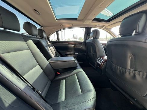 Used 2010 Mercedes-Benz S 550 image 26