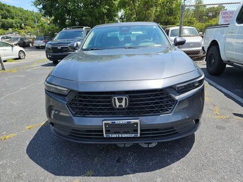 Used 2023 Honda Accord EX image 3