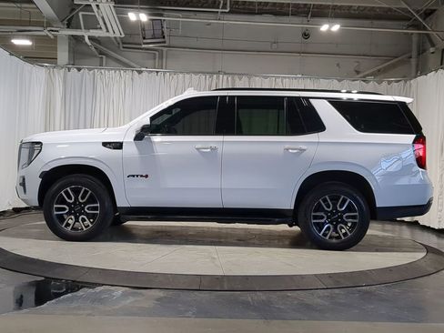 Used 2023 GMC Yukon AT4 w/ Technology Package image 14