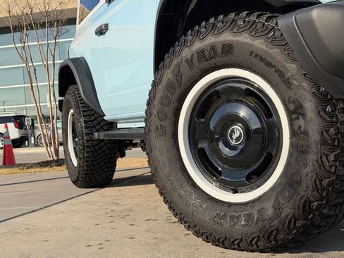 Used 2023 Ford Bronco Heritage Edition image 19