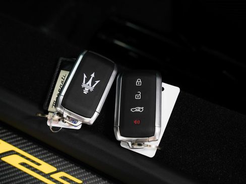 Used 2025 Maserati MC20 GT2 Stradale RWD image 60