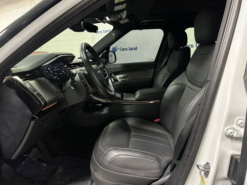 Used 2024 Land Rover Range Rover Sport SE AWD/4WD image 10