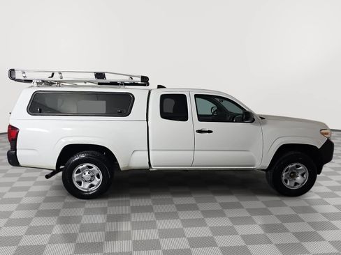 Used 2023 Toyota Tacoma SR RWD image 9